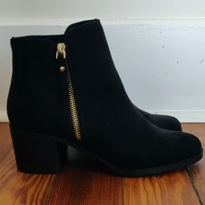 H&M Black faux suede ankle boots w/gold zipper